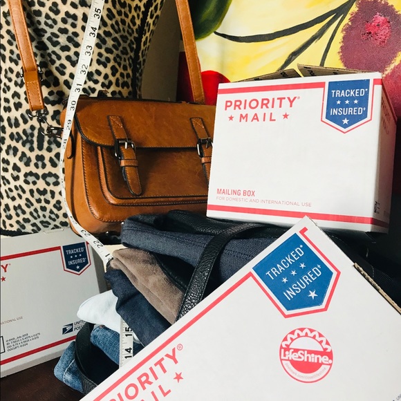 Other - Meet this Posher🍒